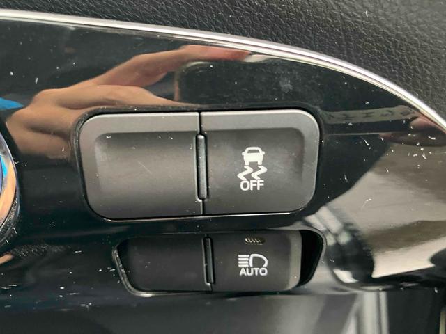 プリウス S ドライブレコーダー ETC レーンアシスト オートクルーズコントロール バックカメラ ナビ TV アルミホイール オートマチックハイビーム オートライト LEDヘッドランプ CVT スマートキー(59枚目)