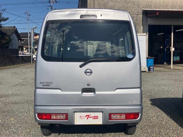 ＮＶ１００クリッパーバン 　Ｇ箱バン　オートマチック　両側スライドドア　エアコン　運転席エアバッグ　積載量３５０ｋｇ　ヘッドライトレベライザー（14枚目）