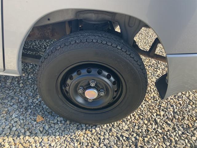 ＮＶ１００クリッパーバン 　Ｇ箱バン　オートマチック　両側スライドドア　エアコン　運転席エアバッグ　積載量３５０ｋｇ　ヘッドライトレベライザー（39枚目）