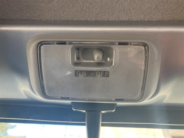 ＮＶ１００クリッパーバン 　Ｇ箱バン　オートマチック　両側スライドドア　エアコン　運転席エアバッグ　積載量３５０ｋｇ　ヘッドライトレベライザー（49枚目）