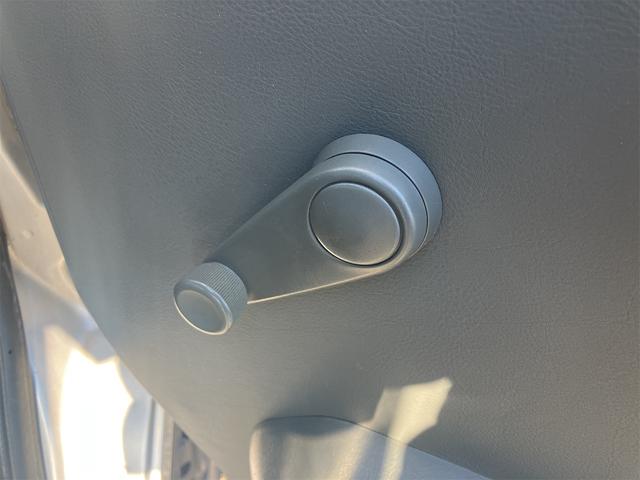 ＮＶ１００クリッパーバン 　Ｇ箱バン　オートマチック　両側スライドドア　エアコン　運転席エアバッグ　積載量３５０ｋｇ　ヘッドライトレベライザー（58枚目）