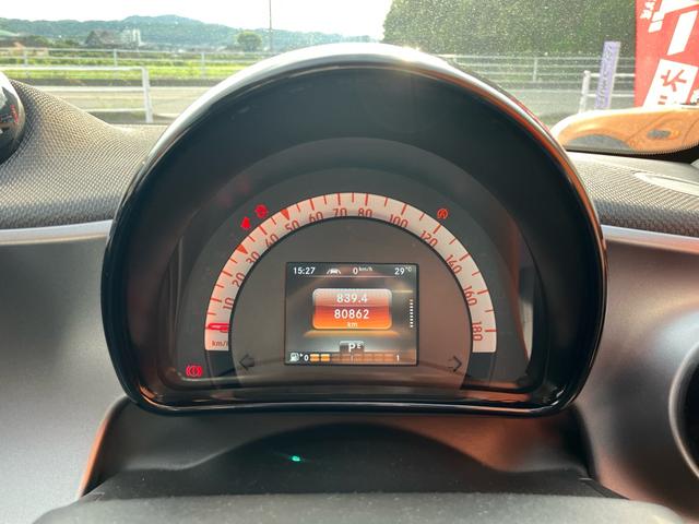 スマートフォーフォー パッション ディーラー車 右ハンドル ワンオーナー ターボ ナビTV ETC クルーズコントロール シートヒーター オートヘッドライト 衝突被害軽減ブレーキ レーンアシスト アイドリングストップ 15inアルミ(30枚目)