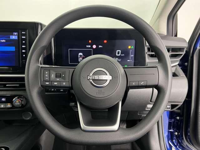 ノート Ｘ　純正ナビ　Ｂｌｕｅｔｏｏｔｈ　全周囲カメラ　ディーラ（11枚目）