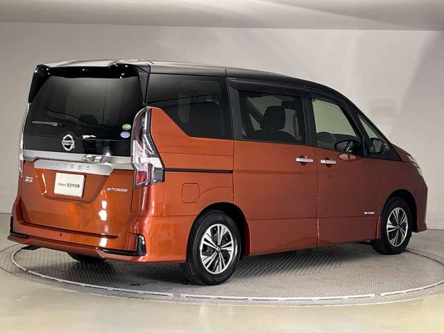 セレナ ｅ－パワー　ハイウェイスターＶ　後席モニター　前後ドラレコ　ＥＴＣ　全周囲カメ（3枚目）