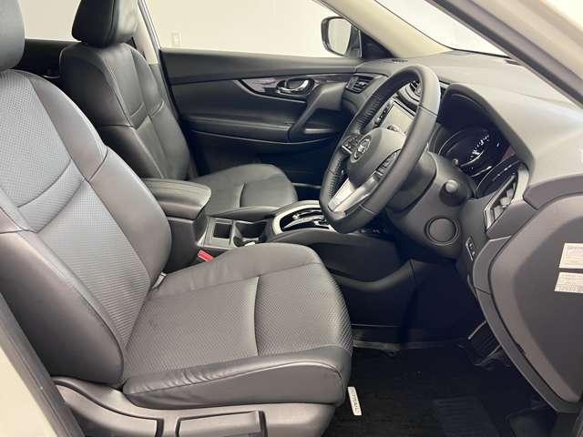 エクストレイル ２０Ｘｉ　２列車　ドラレコ　ＥＴＣ　プロパイロット　全周囲カメラ（17枚目）