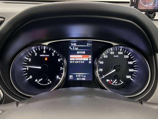 エクストレイル 20X エマージェンシーブレーキパッケージ 2列車 4WD シートヒーター ETC 全周囲カメラ ドラレコ(5枚目)