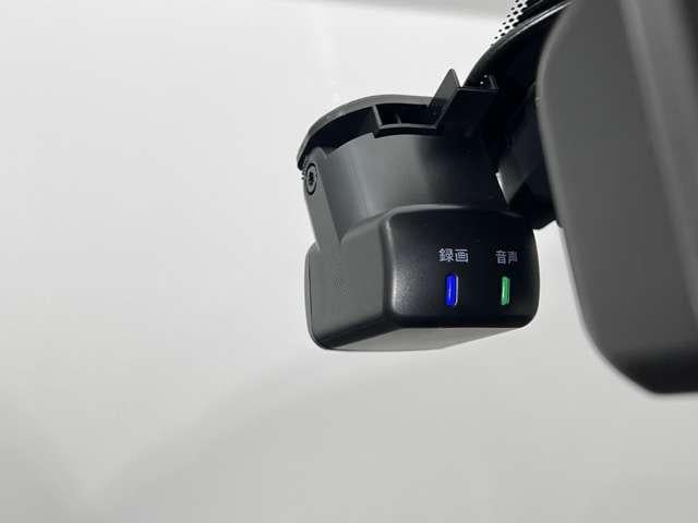 エクストレイル G e-4ORCE 4WD サンルーフ 前後ドラレコ ETC ワイヤレス充(14枚目)