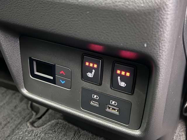 エクストレイル G e-4ORCE 4WD サンルーフ 前後ドラレコ ETC ワイヤレス充(16枚目)