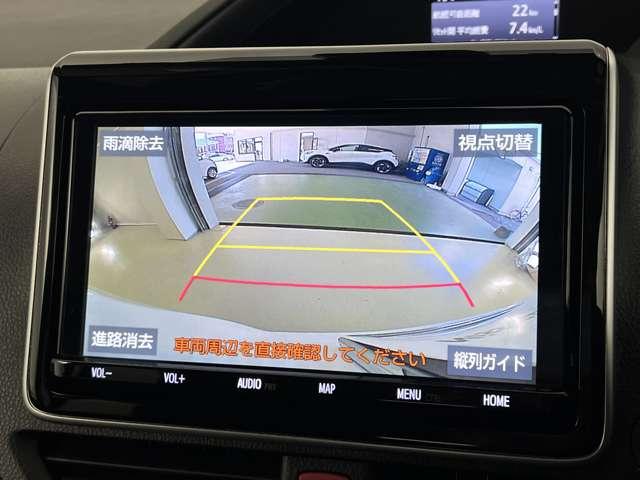 バックカメラ付きで後方確認も楽です