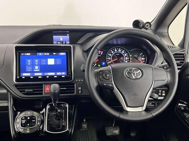 車内はルームクリーニングを実施済みです！綺麗な状態ですので、お気軽にご来店くださいね！