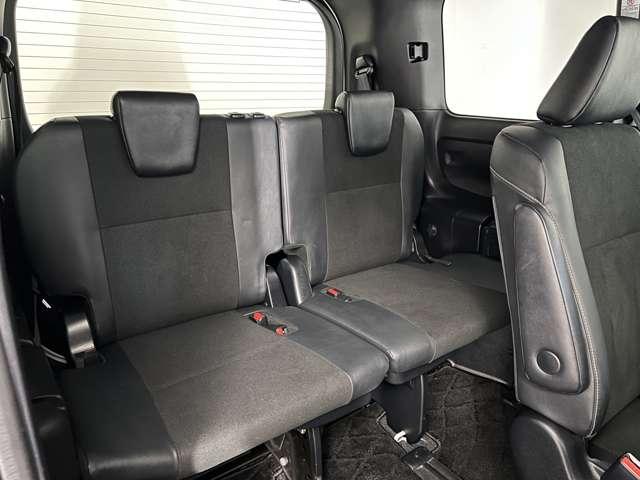 後席もクッションが分厚く座り心地が良いです！