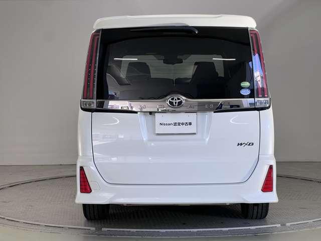 【プライバシーガラス】後席からリアガラスにかけてプライバシーガラスになっております。信号待ちの時や駐車時に覗かれる心配がなくなりますね♪