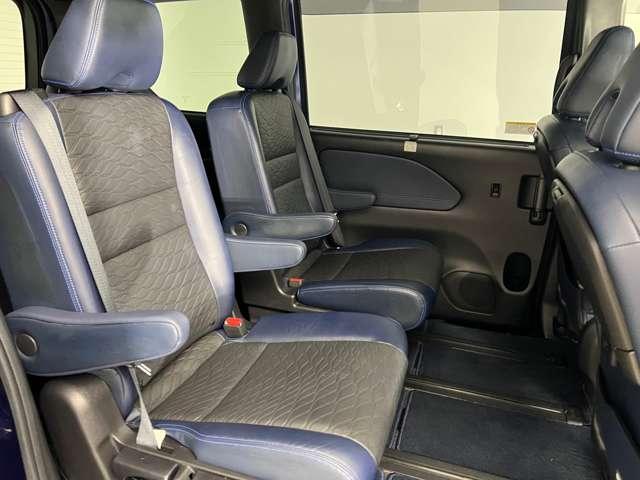 後席もクッションが分厚く座り心地が良いです！
