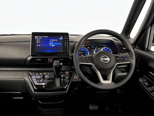 車内はルームクリーニングを実施済みです！綺麗な状態ですので、お気軽にご来店くださいね！