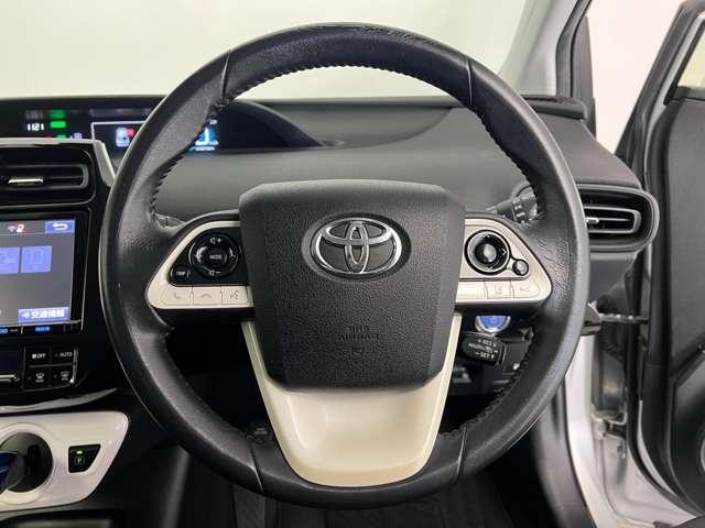 プリウス 1.8 S セーフティ プラス(11枚目)