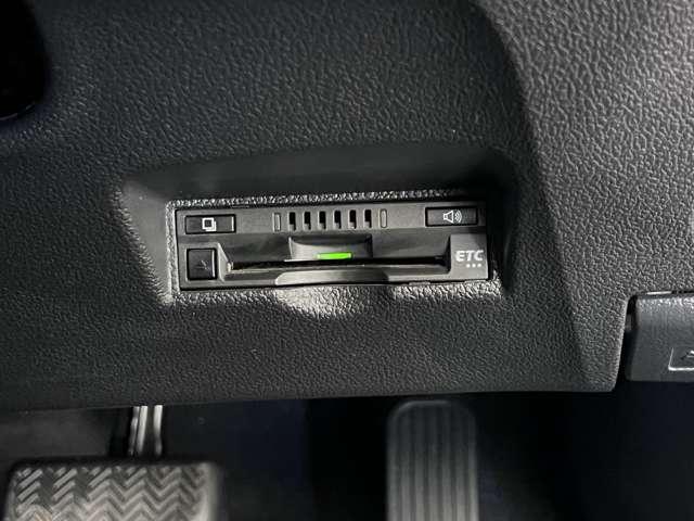 プリウス 1.8 S セーフティ プラス(13枚目)