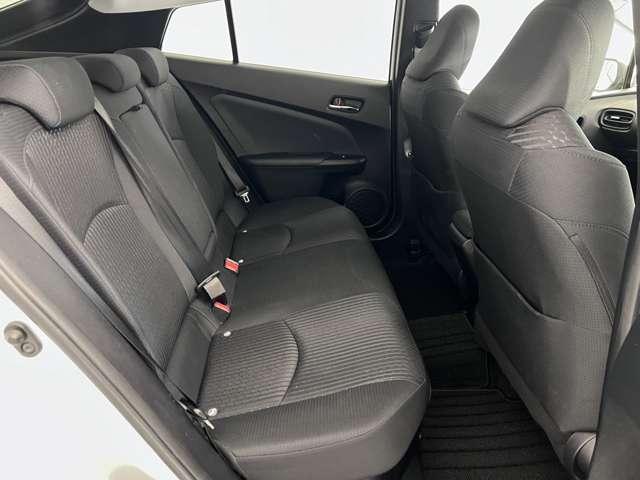 プリウス 1.8 S セーフティ プラス(17枚目)