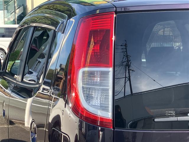 モコ Ｅ　ナビ　ＴＶ　オートライト　スマートキー　電動格納ミラー　ベンチシート　ＡＴ　盗難防止システム　ＡＢＳ　衝突安全ボディ　エアコン　パワーステアリング　パワーウィンドウ（26枚目）