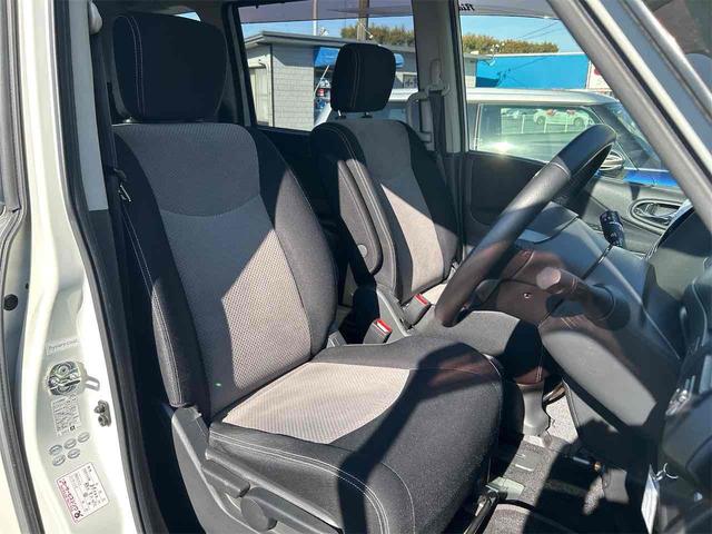 セレナ ライダー ドライブレコーダー ETC バックカメラ オートクルーズコントロール 両側電動スライドドア オートライト スマートキー アイドリングストップ 電動格納ミラー 3列シート ウォークスルー CVT(47枚目)