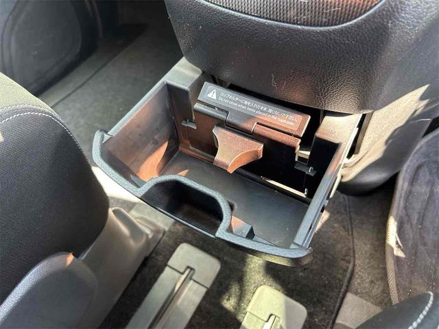 セレナ ライダー ドライブレコーダー ETC バックカメラ オートクルーズコントロール 両側電動スライドドア オートライト スマートキー アイドリングストップ 電動格納ミラー 3列シート ウォークスルー CVT(54枚目)