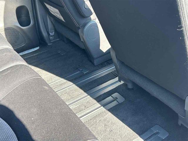 セレナ ライダー ドライブレコーダー ETC バックカメラ オートクルーズコントロール 両側電動スライドドア オートライト スマートキー アイドリングストップ 電動格納ミラー 3列シート ウォークスルー CVT(67枚目)