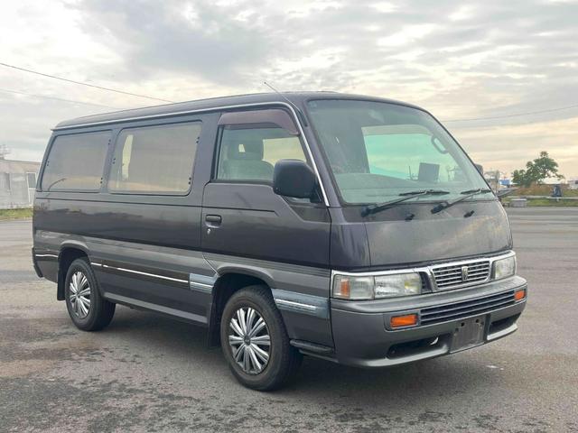 キャラバンコーチ ＧＴリミテッド　ディーゼル　回転シート（3枚目）