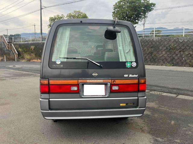 キャラバンコーチ ＧＴリミテッド　ディーゼル　回転シート（8枚目）