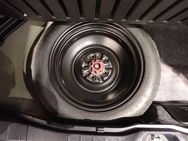 ヴォクシー ZS 煌 地上デジタル TSS 両側パワードア アイドリングストップ車 パワーウィンド 横滑防止 1オーナ DVD可 盗難防止装置 スマートエントリー Bカメラ LEDヘッドライト メモリーナビ 3列シート(9枚目)