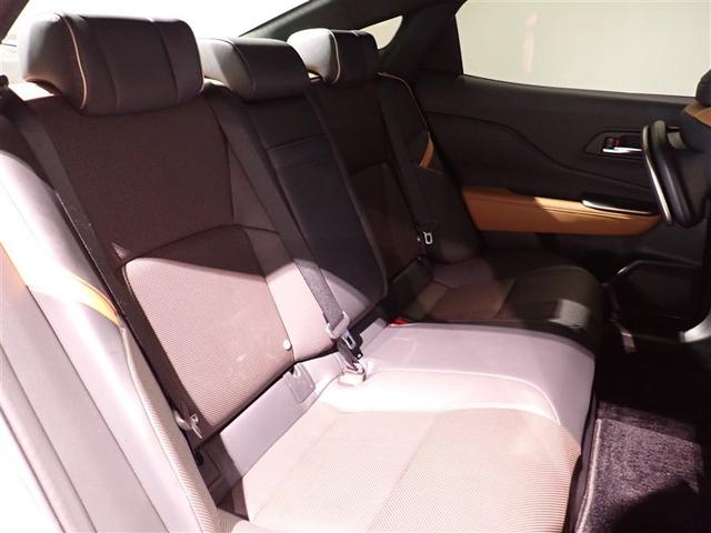 クラウンクロスオーバー RSアドバンスド 衝突回避 オートクルーズコントロール 横滑り防止 フルセグTV パワーシート LED アルミホイール AC100V スマートキー ナビ&TV ABS フルオートエアコン イモビライザー ETC 4WD(12枚目)