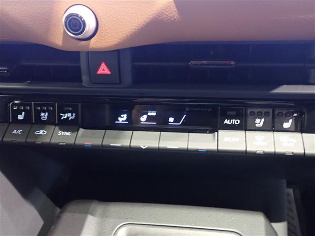 クラウンクロスオーバー RSアドバンスド 衝突回避 オートクルーズコントロール 横滑り防止 フルセグTV パワーシート LED アルミホイール AC100V スマートキー ナビ&TV ABS フルオートエアコン イモビライザー ETC 4WD(18枚目)