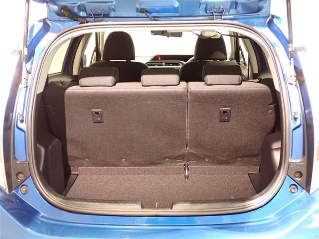 アクア Ｓ　スマートキープッシュスタート　キーレスエントリ　フルセグ地デジ　イモビ　ナビ＆ＴＶ　ワンオーナー車　オートエアコン　デュアルエアバック　ＥＳＣ　Ｂカメラ　パワーウィンドウ　ＥＴＣ　ＤＶＤ再生可能（6枚目）