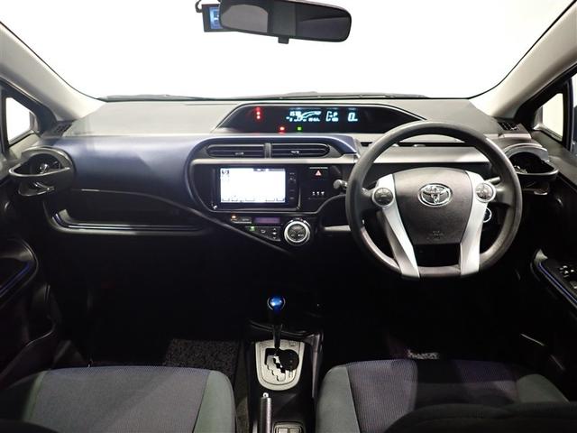 アクア Ｓ　スマートキープッシュスタート　キーレスエントリ　フルセグ地デジ　イモビ　ナビ＆ＴＶ　ワンオーナー車　オートエアコン　デュアルエアバック　ＥＳＣ　Ｂカメラ　パワーウィンドウ　ＥＴＣ　ＤＶＤ再生可能（11枚目）