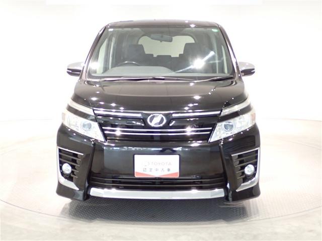 ヴォクシー ZS 煌 地上デジタル TSS 両側パワードア アイドリングストップ車 パワーウィンド 横滑防止 1オーナ DVD可 盗難防止装置 スマートエントリー Bカメラ LEDヘッドライト メモリーナビ 3列シート(2枚目)