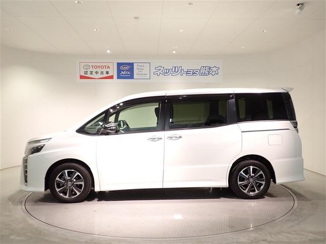 ヴォクシー ＺＳ　煌　地上デジタル　ＴＳＳ　両側パワードア　アイドリングストップ車　パワーウィンド　横滑防止　ＤＶＤ可　盗難防止装置　スマートエントリー　Ｂカメラ　ＬＥＤヘッドライト　メモリーナビ　３列シート　ＥＴＣ　ＡＷ（3枚目）