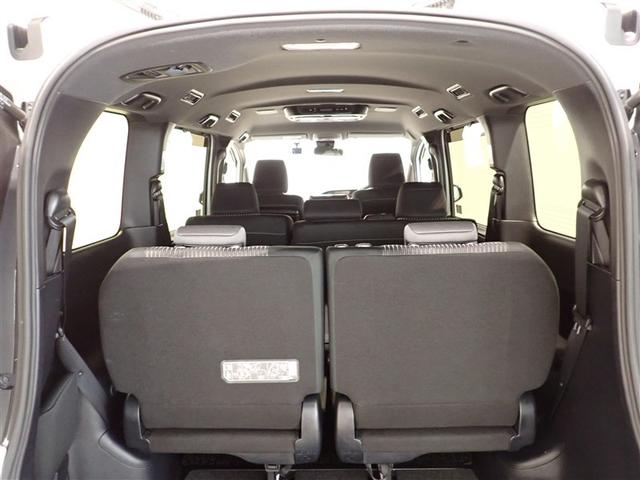 ヴォクシー ＺＳ　煌　地上デジタル　ＴＳＳ　両側パワードア　アイドリングストップ車　パワーウィンド　横滑防止　ＤＶＤ可　盗難防止装置　スマートエントリー　Ｂカメラ　ＬＥＤヘッドライト　メモリーナビ　３列シート　ＥＴＣ　ＡＷ（10枚目）