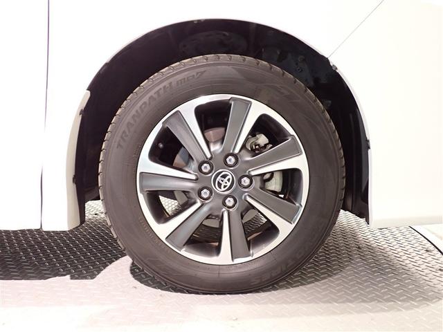 ヴォクシー ＺＳ　煌　地上デジタル　ＴＳＳ　両側パワードア　アイドリングストップ車　パワーウィンド　横滑防止　ＤＶＤ可　盗難防止装置　スマートエントリー　Ｂカメラ　ＬＥＤヘッドライト　メモリーナビ　３列シート　ＥＴＣ　ＡＷ（24枚目）