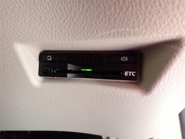 シエンタ ハイブリッドG LEDライト Bカメラ 地デジ DVD キーフリー スマキー 横滑り防止システム メモリナビ ナビTV ウォークスルー ETC イモビライザー 運転席エアバック フルオートエアコン デュアルエアバッグ(20枚目)