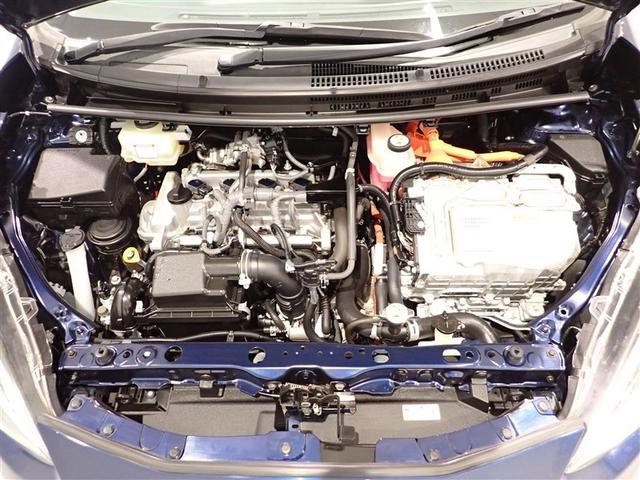 アクア Ｓ　スマートキープッシュスタート　キーレスエントリ　ＬＥＤヘッドライト　フルセグ地デジ　イモビ　ナビ＆ＴＶ　ワンオーナー車　オートエアコン　デュアルエアバック　ＥＳＣ　Ｂカメラ　パワーウィンドウ　ＳＲＳ（25枚目）