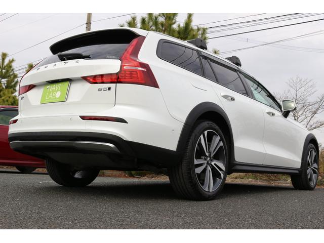 Ｖ６０ クロスカントリー　アルティメット　Ｂ５　ＡＷＤ　ワンオーナ－　新車保証継承　禁煙　４８Ｖマイルドハイブリッド　タン色レザーシート　Ｇｏｏｇｌｅ搭載インフォティメント　Ｂｌｕｅｔｏｏｔｈ接続　全方位カメラ　純正ルーフキャリア　ＬＥＤヘッドライト（57枚目）