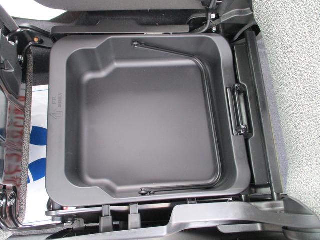 スペーシア ＨＹＢＲＩＤ　Ｘ　純正ナビ全方位カメラ・　禁煙車・　オートライト・　Ｂｌｕｅｔｏｏｔｈ・　プッシュスタート・　スライドドア・　シートヒーター　・スズキセーフティーサポート（52枚目）