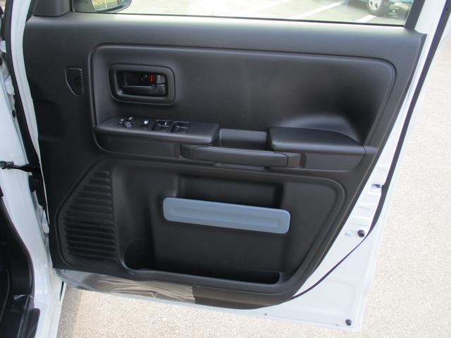 スペーシアベース ＸＦ　２型　シートヒーター・　衝突被害軽減システム　・　禁煙車・　オートライト・（11枚目）