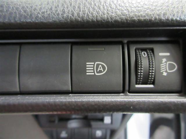 プリウス X DVD再生 盗難防止装置 フルセグTV 100V電源 LED TVナビ 記録簿 ESC クルコン スマートキー AC キーフリー ドライブレコーダー メモリーナビ ETC サイドエアバック ABS(10枚目)