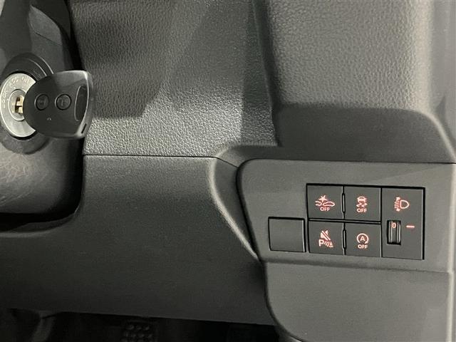ハイゼットカーゴ ＤＸ　キーレスキー　パワーウインドウ　エコアイドル　ＥＳＣ　マニュアルエアコン　記録簿　両席エアバッグ　パワーステアリング　ＡＢＳ　運転席エアバッグ　プリクラ（7枚目）