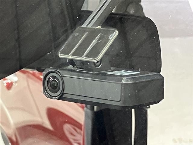 キャスト アクティバＧ　プライムコレクション　ＳＡＩＩＩ　Ｉストップ　地デジ　Ｒカメラ　ＬＥＤヘッド　オートエアコン　横滑り防止装置　ドラレコ　アルミホイール　ハーフレザー　盗難防止システム　スマートキー　キーフリーシステム　ナビＴＶ　メモリーナビ　ＤＶＤ（10枚目）