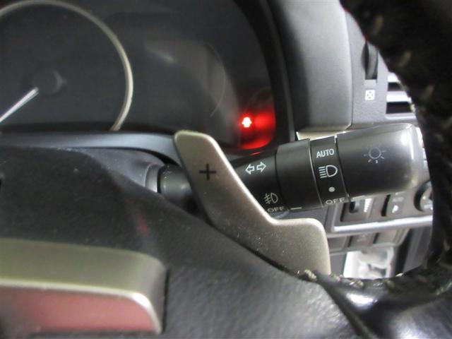 CT CT200h バージョンL DVD再生可能 横滑り防止 リアカメラ Pシート AAC ナビTV 本革 ABS サイドエアバック クルーズC AW イモビライザー エアバッグ キーレス メモリナビ ETC パワーウィンドウ PS(12枚目)