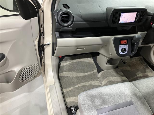 パッソ X Lパッケージ アイドリングストップ機能 ワンセグテレビ LEDヘッドライト スマートキー&プッシュスタート 横滑り防止 ナビTV オートエアコン デュアルエアバッグ パワーウィンド ドライブレコーダー ETC(4枚目)