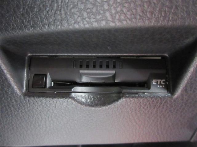 Ｃ－ＨＲ Ｇ　ハーフ革　ＴＳＳ　ＤＶＤ再生可　定期点検記録簿　ＬＥＤヘッド　バックモニタ　イモビライザー　ナビ＆ＴＶ　ＥＴＣ付　キーフリーシステム　スマキー　横滑り防止機能　クルーズＣ　ドライブレコ－ダ－　アルミ（12枚目）