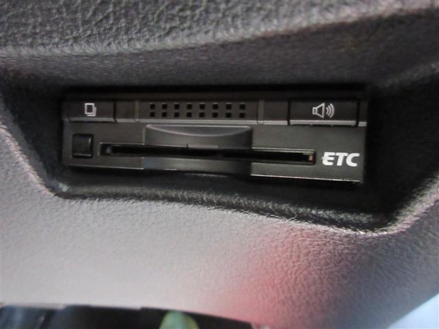 シエンタ ハイブリッドＧ　ＬＥＤライト　Ｂカメラ　地デジ　ＤＶＤ　キーフリー　スマキー　横滑り防止システム　メモリナビ　ナビＴＶ　ＥＴＣ　イモビライザー　運転席エアバック　アルミホイール　フルオートエアコン　デュアルエアバッグ（13枚目）