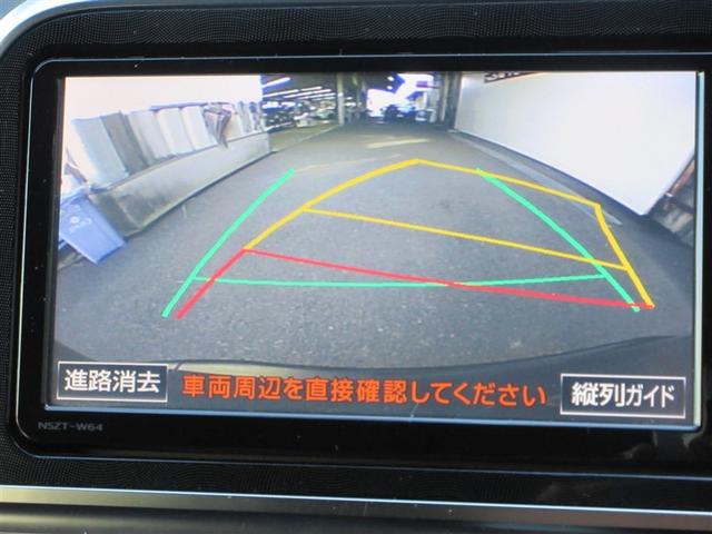 シエンタ ハイブリッドＧ　ＬＥＤライト　Ｂカメラ　地デジ　ＤＶＤ　キーフリー　スマキー　横滑り防止システム　メモリナビ　ナビＴＶ　ＥＴＣ　イモビライザー　運転席エアバック　アルミホイール　フルオートエアコン　デュアルエアバッグ（15枚目）