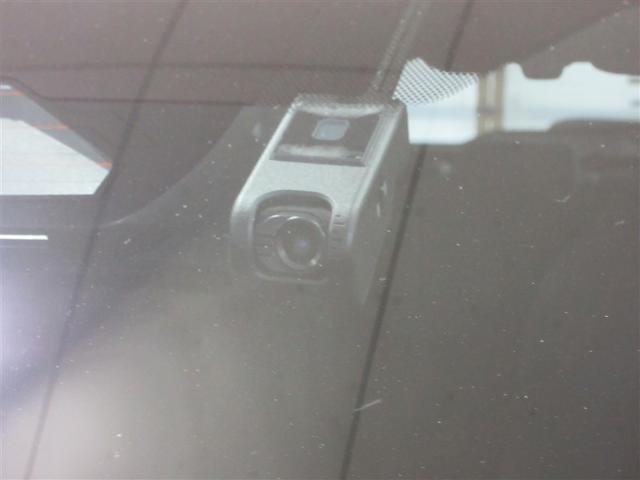 ヤリス Ｇ　試乗車　点検記録簿　Ｂカメラ　エアコン　スマートキー＆プッシュスタート　ドライブレコーダー　イモビ　横滑り防止システム　クルーズＣ　ＡＢＳ　パワーウィンドウ　パワーステアリング　Ｗエアバック（14枚目）